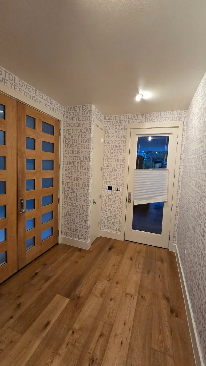 Miami Wallpapering Service