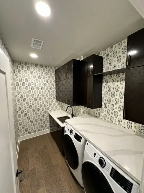 Miami Wallpapering Service